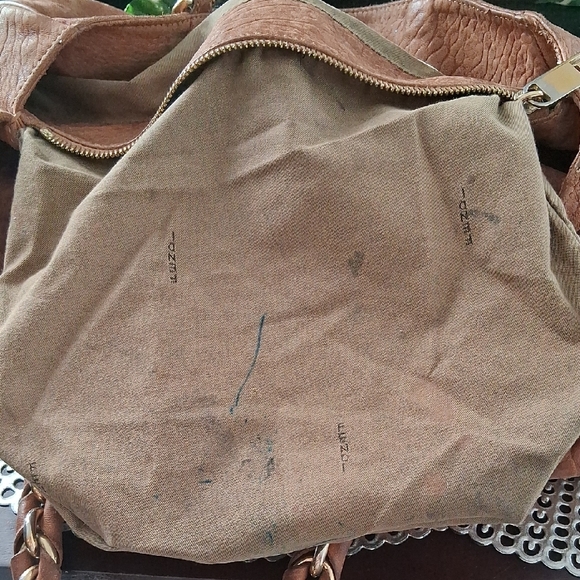 Fendi Tan Leather Shoulder Bag - Picture 11 of 13